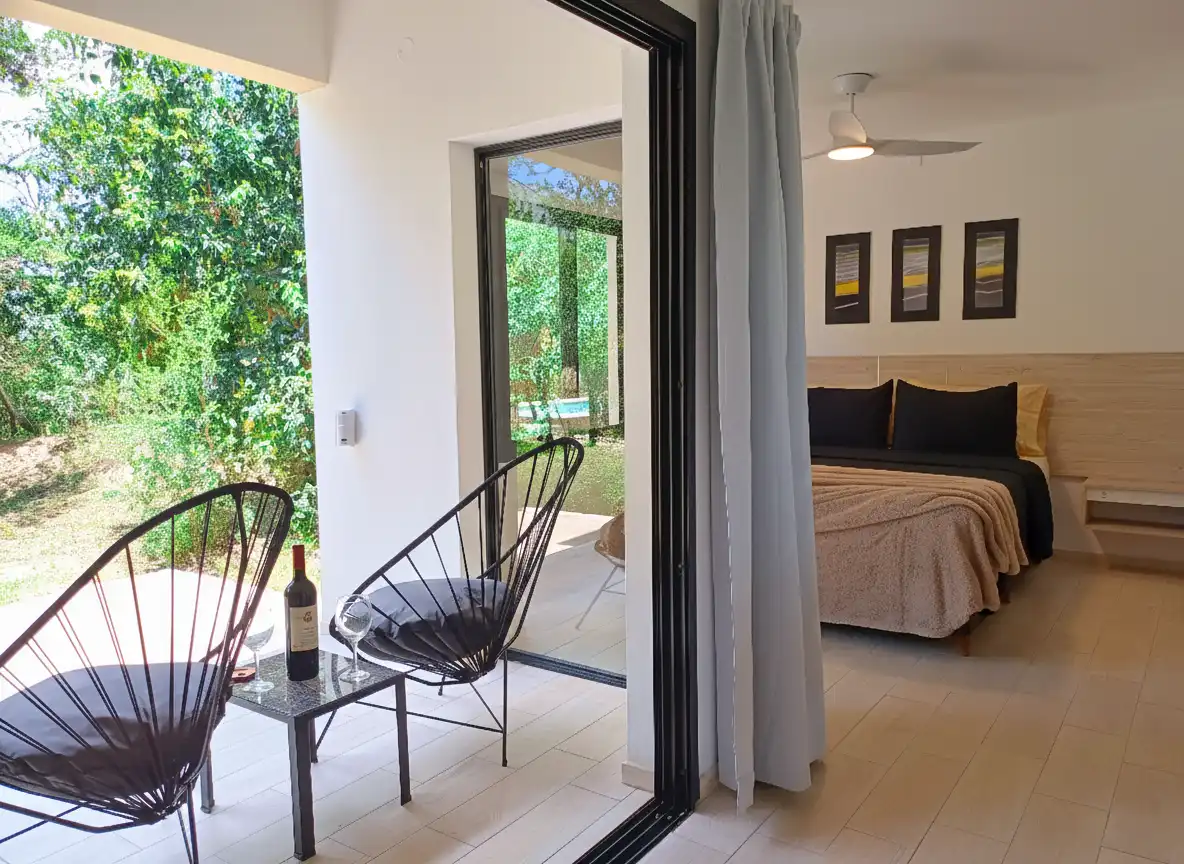 Fachada de la Cabaña Rey del Bosque